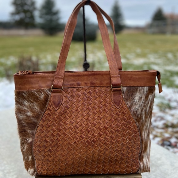 boutique Handbags - New Vintage Look Cowhide Woven oil rubbed woven Leather  Bag Tote satchel